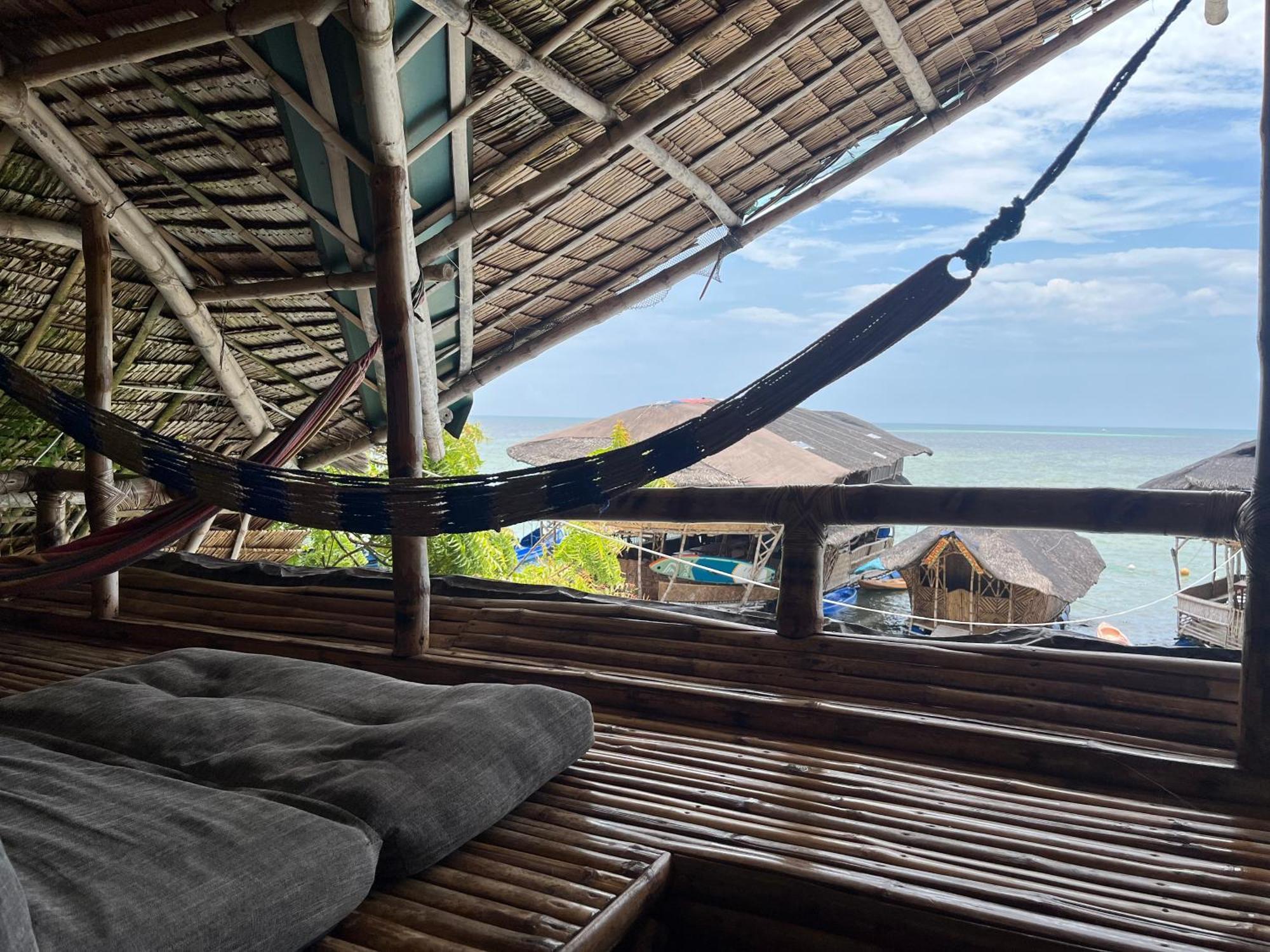 Bamboo Nest Beachfront Puerto Princesa Εξωτερικό φωτογραφία